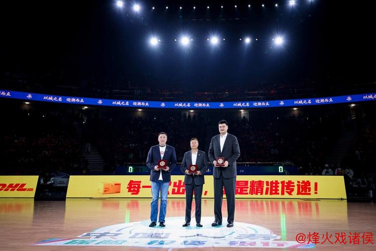 上海久事大鲨鱼三十周年庆典夜，力克卫冕冠军！